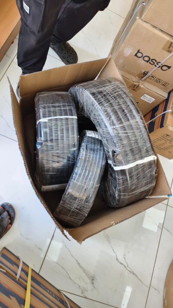 Air Hose Delivery Material